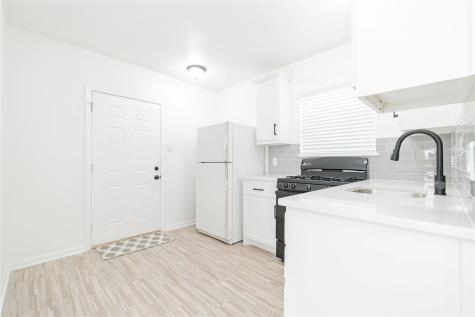 1654 Hansboro Avenue Dallas TX 75224