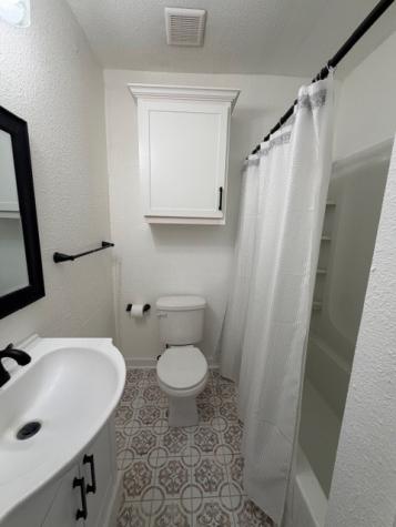 1654 Hansboro Avenue Dallas TX 75224