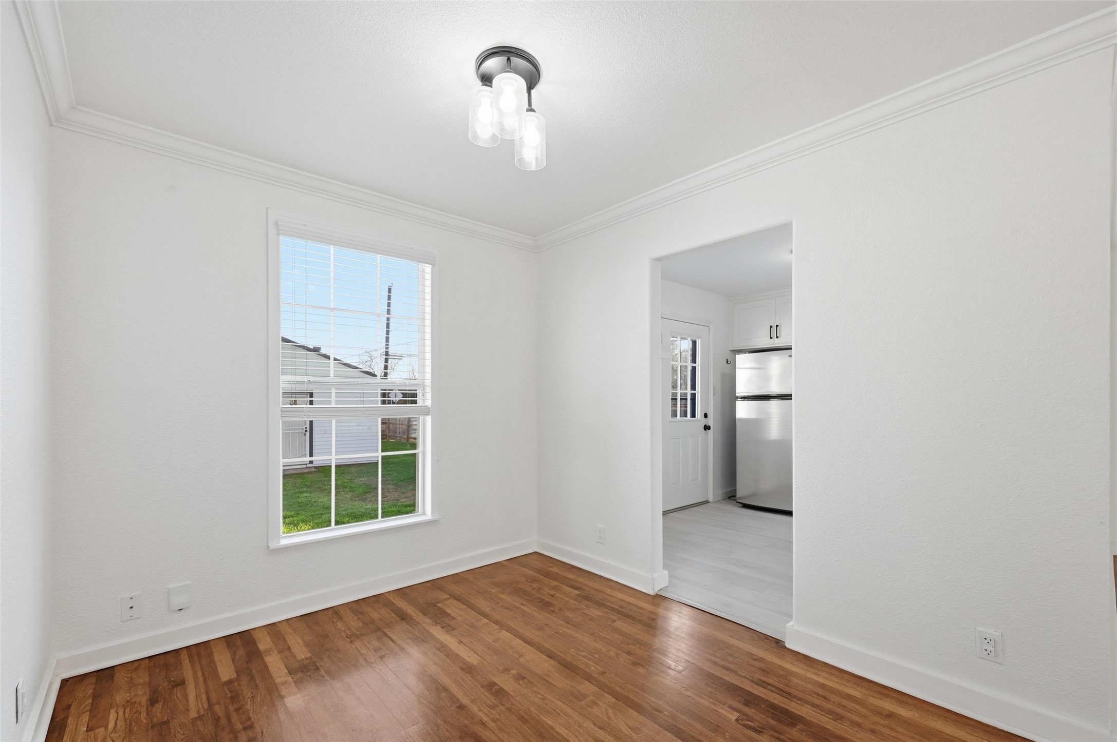 1654 Hansboro Avenue Dallas TX 75224