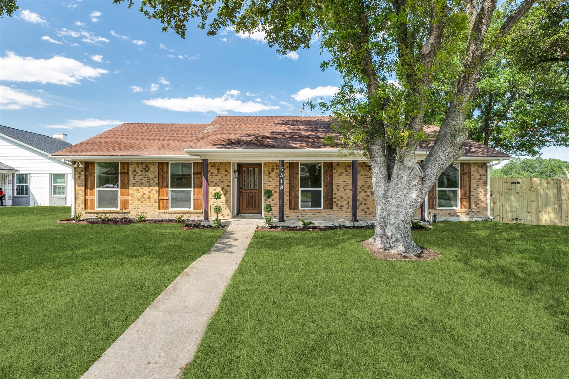5318 Barcelona Drive Garland TX 75043