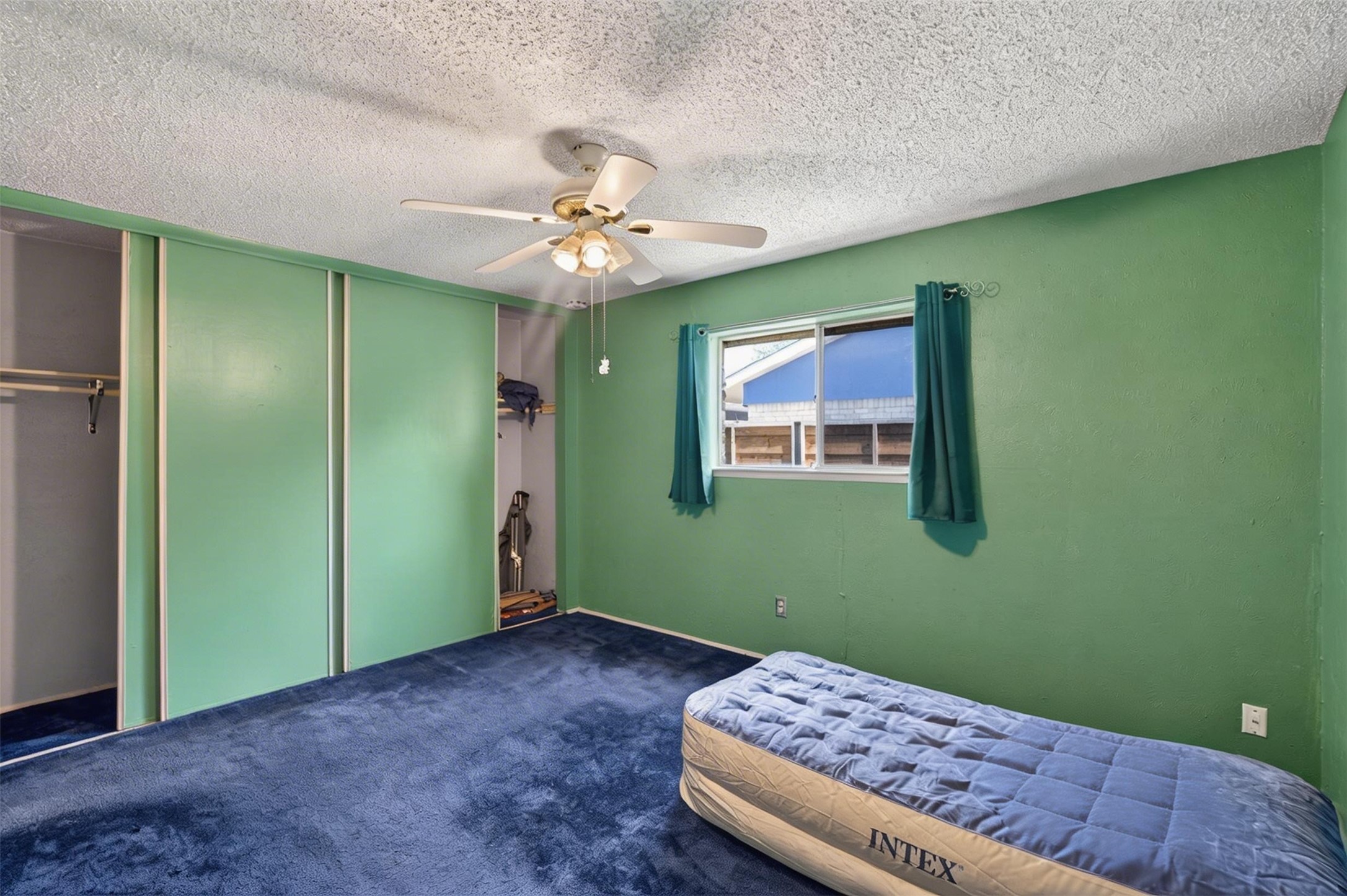 1101 Sunset Drive Garland TX 75040