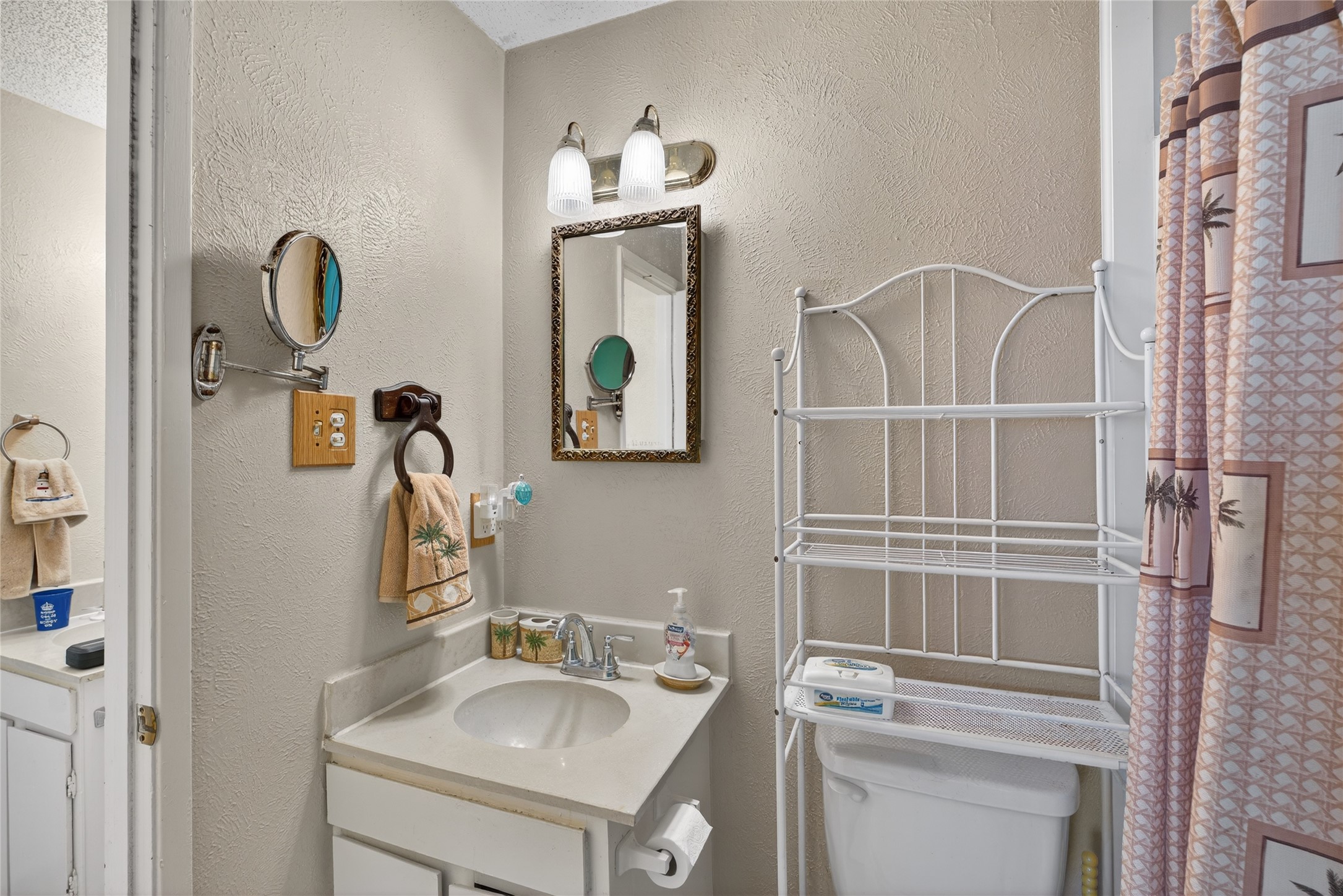 1101 Sunset Drive Garland TX 75040