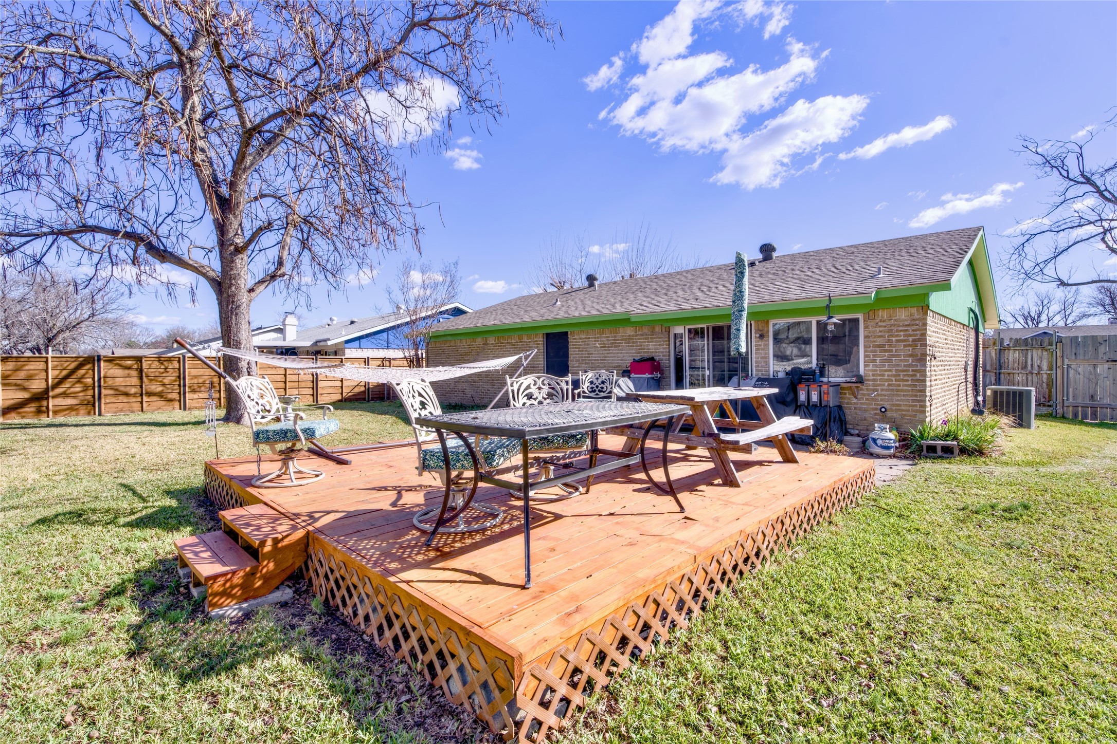 1101 Sunset Drive Garland TX 75040
