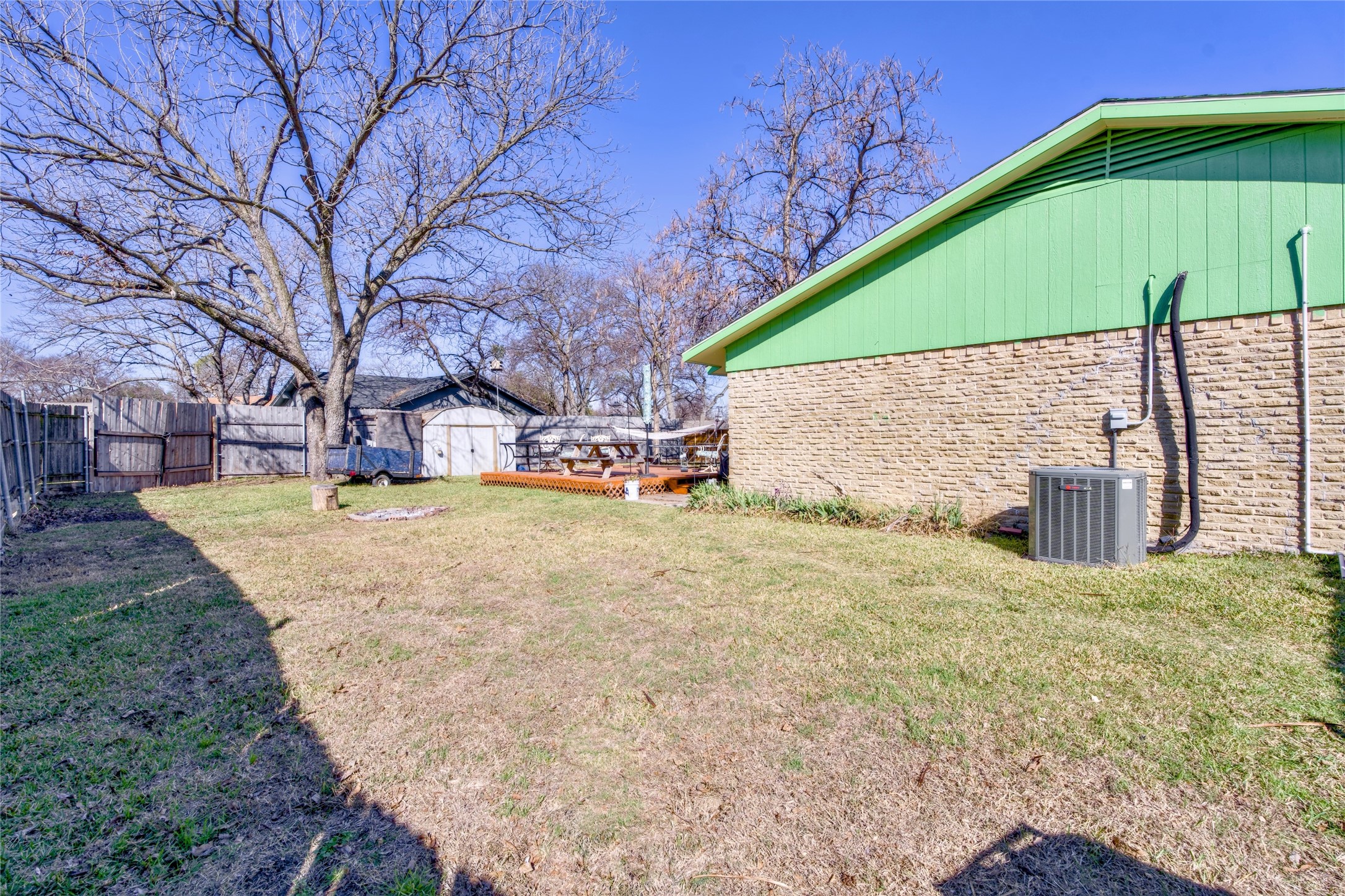 1101 Sunset Drive Garland TX 75040