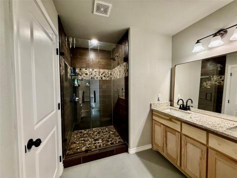 712 Vz County Road 3510 Wills Point TX 75169