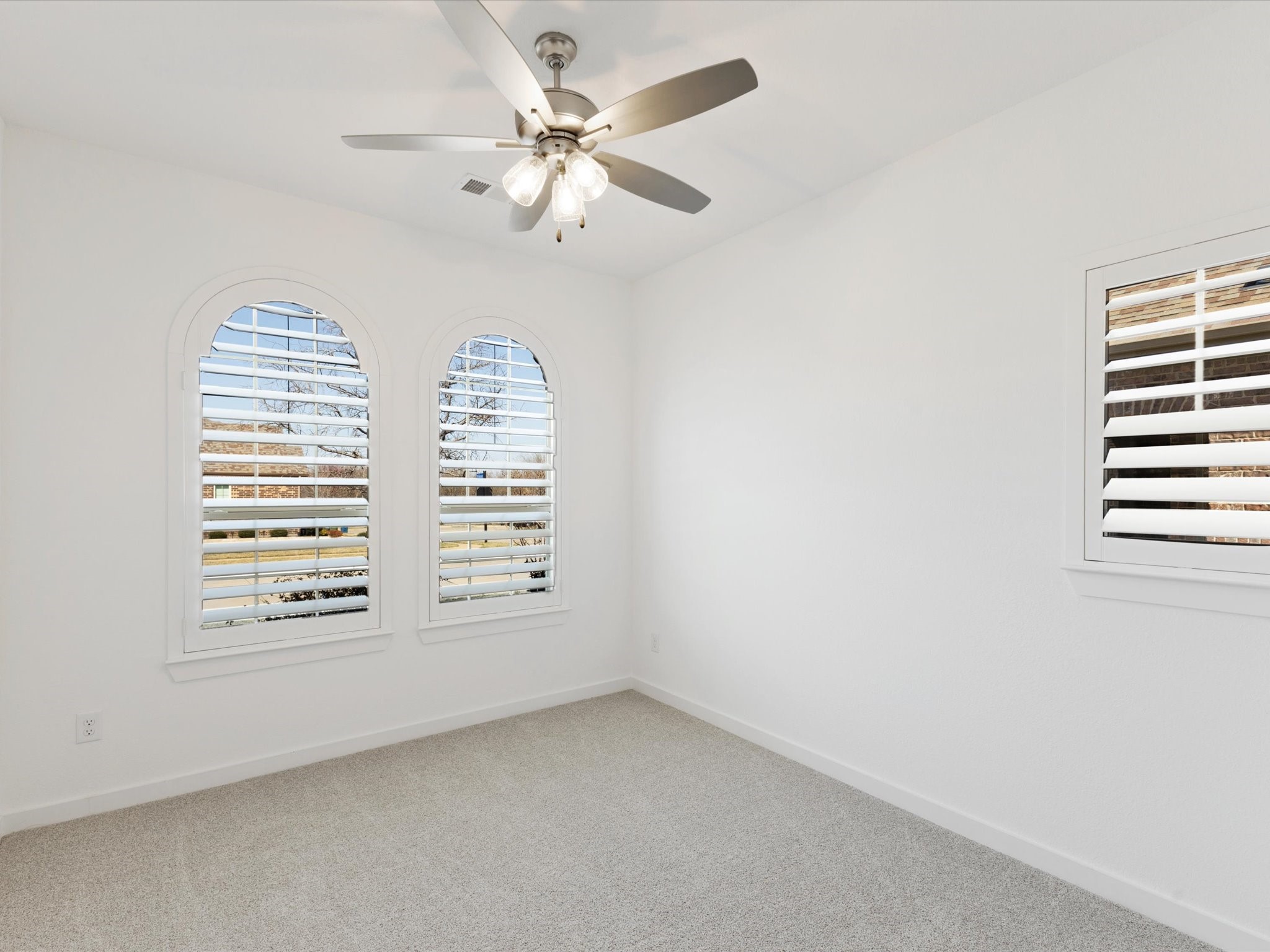 1504 Gelding Drive Aubrey TX 76227