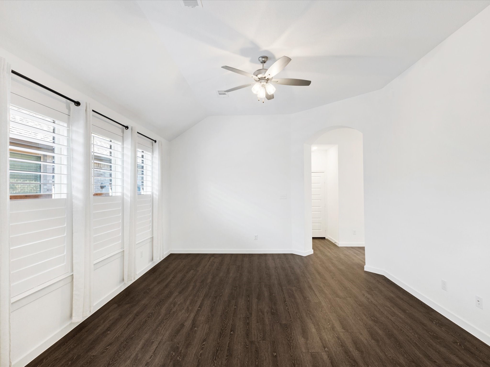 1504 Gelding Drive Aubrey TX 76227