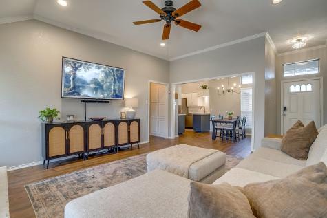 841 Park Meadow Lane Burleson TX 76028