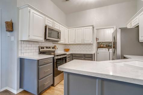 841 Park Meadow Lane Burleson TX 76028