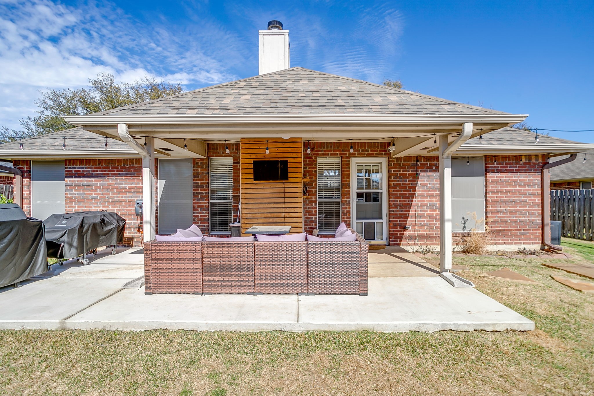 841 Park Meadow Lane Burleson TX 76028
