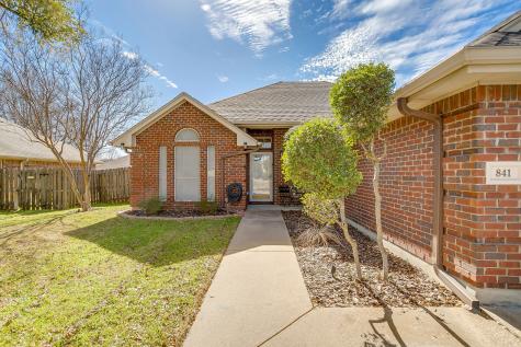 841 Park Meadow Lane Burleson TX 76028