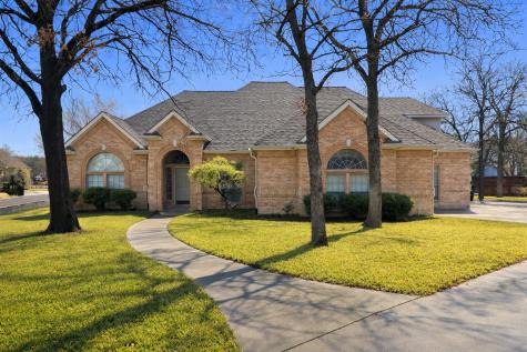 9763 Rock Dove Circle Fort Worth TX 76244