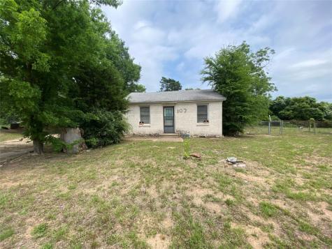 107 Mcarthur Street Athens TX 75751