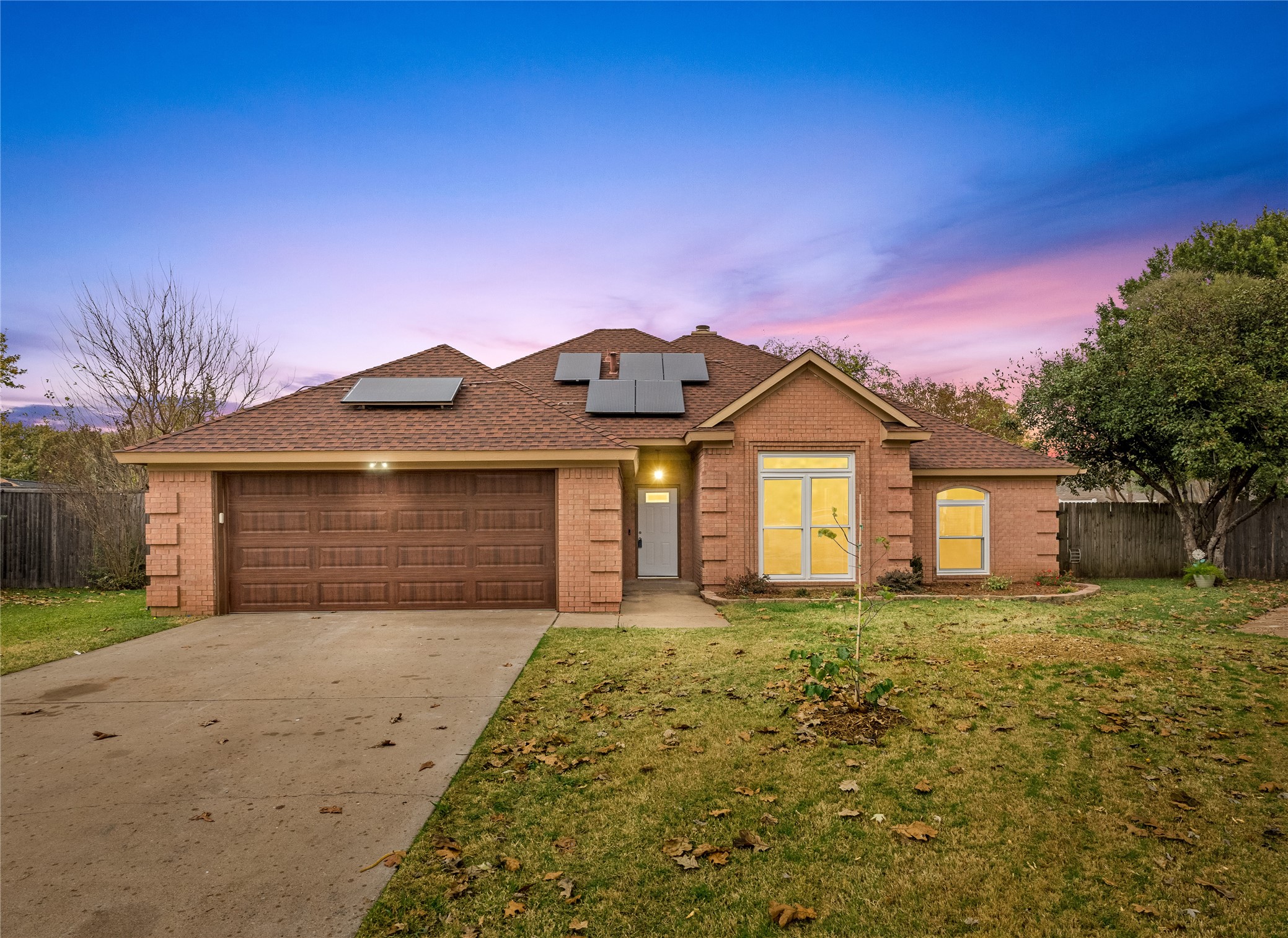 1624 Greenway Court Midlothian TX 76065