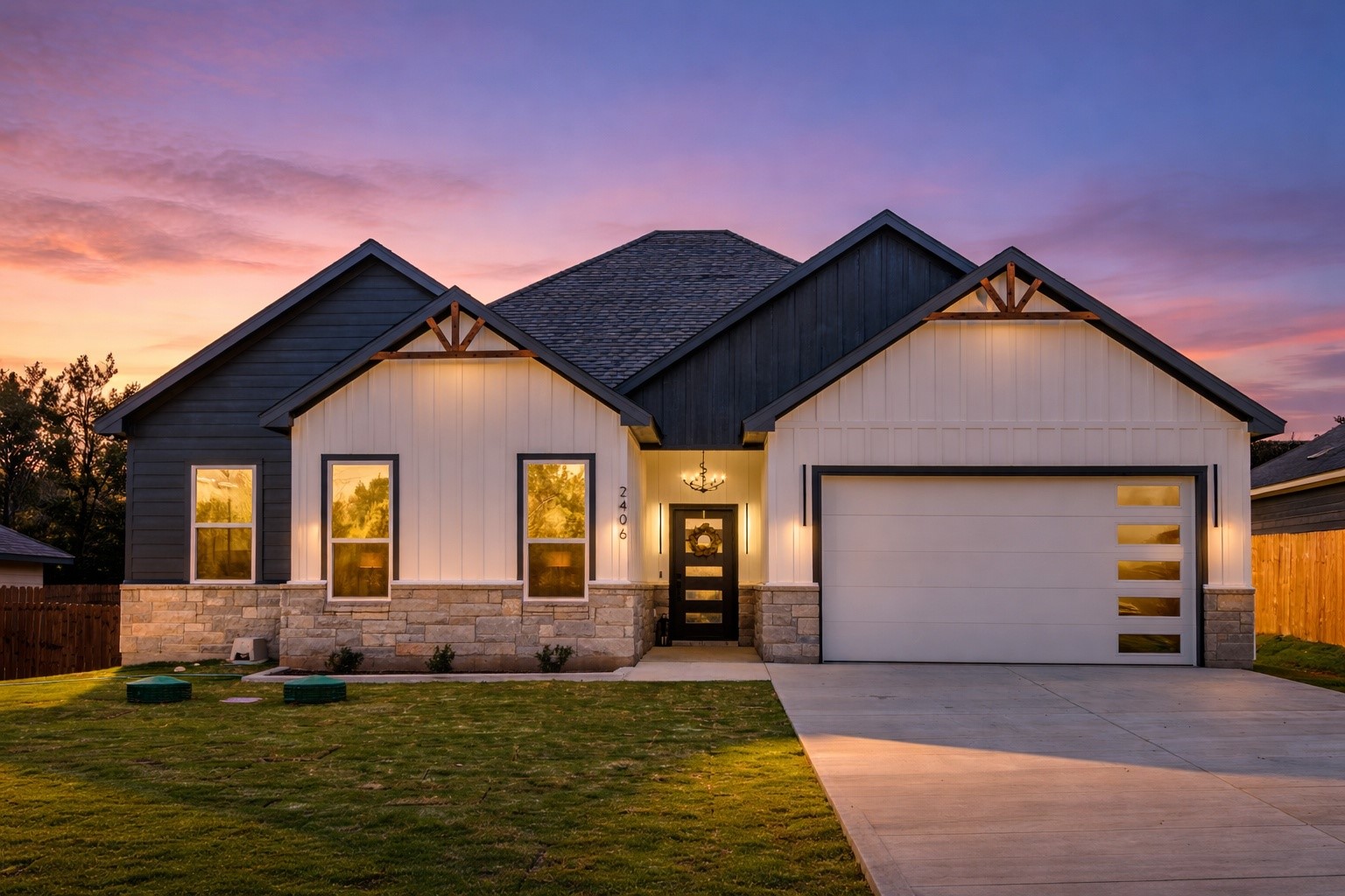 2406 Beverly Drive Granbury TX 76048
