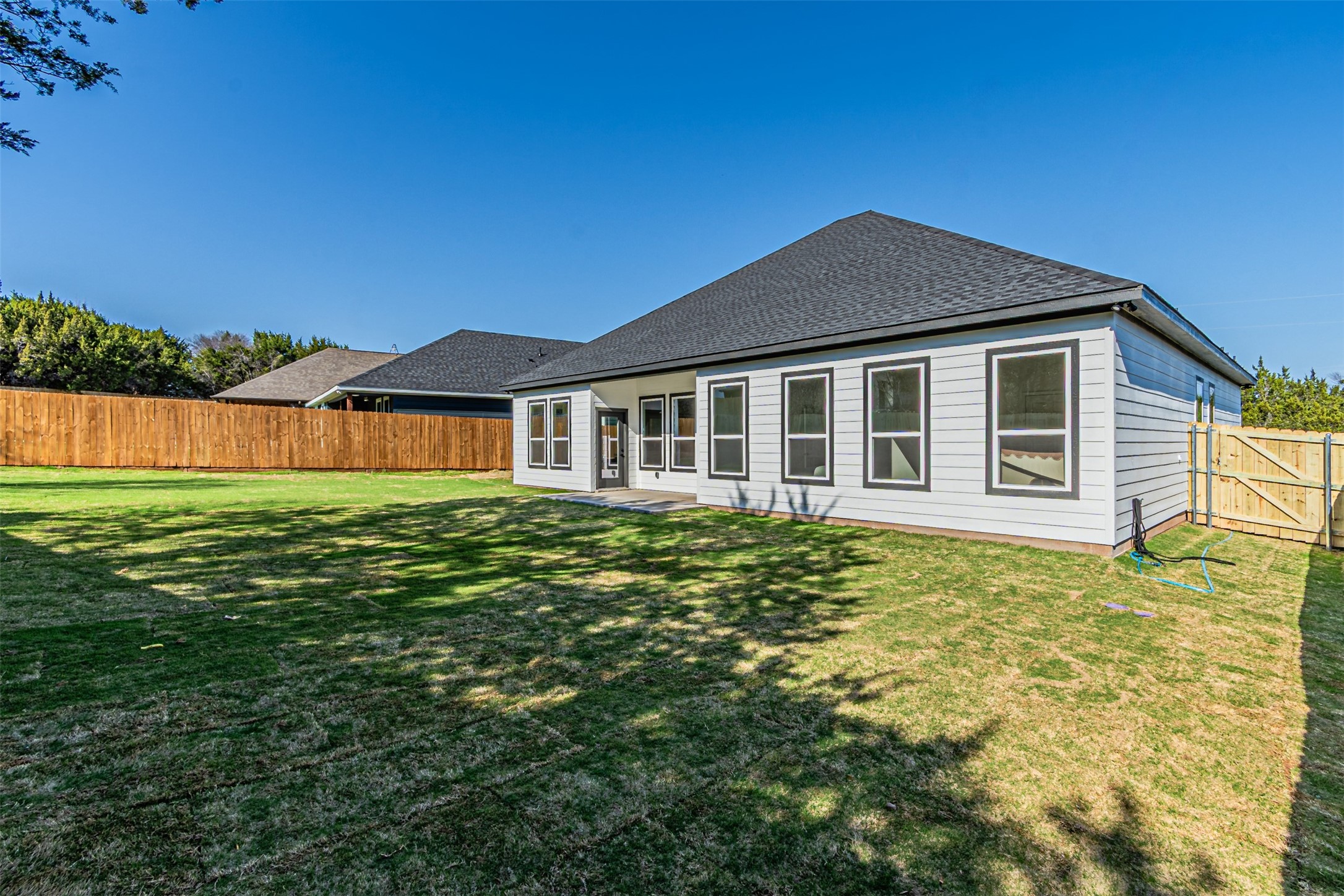 2406 Beverly Drive Granbury TX 76048