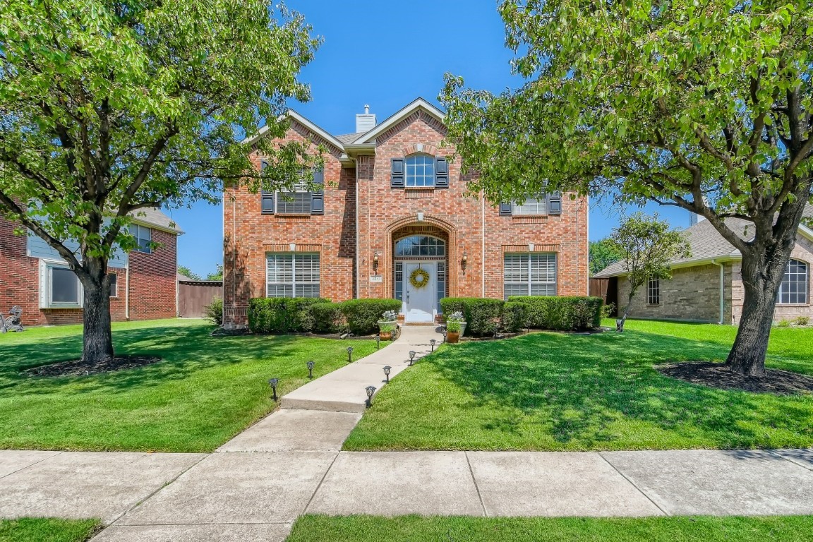 3853 Gillespie Drive Carrollton TX 75010