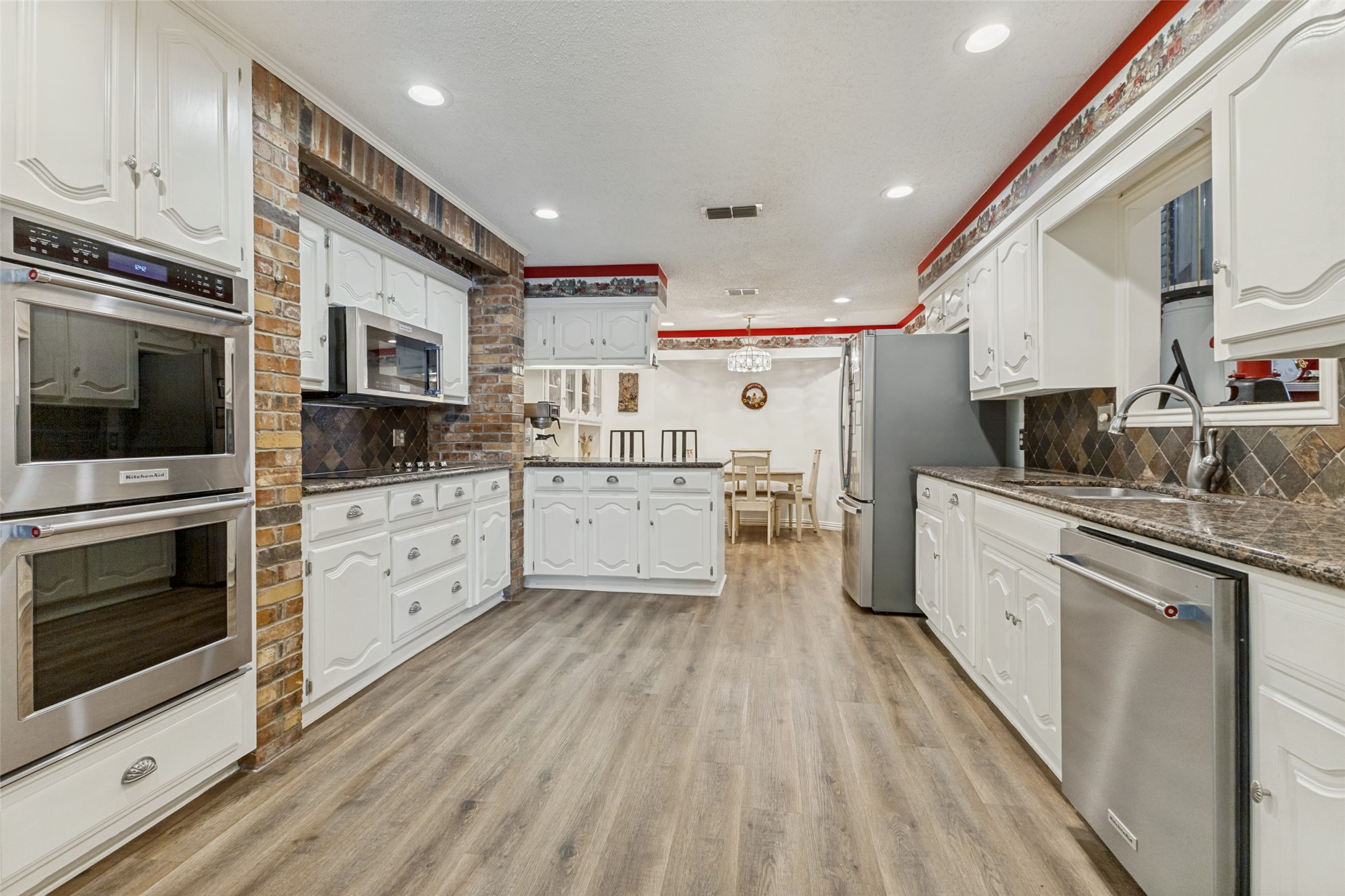 7585 County Road 202 Mckinney TX 75071