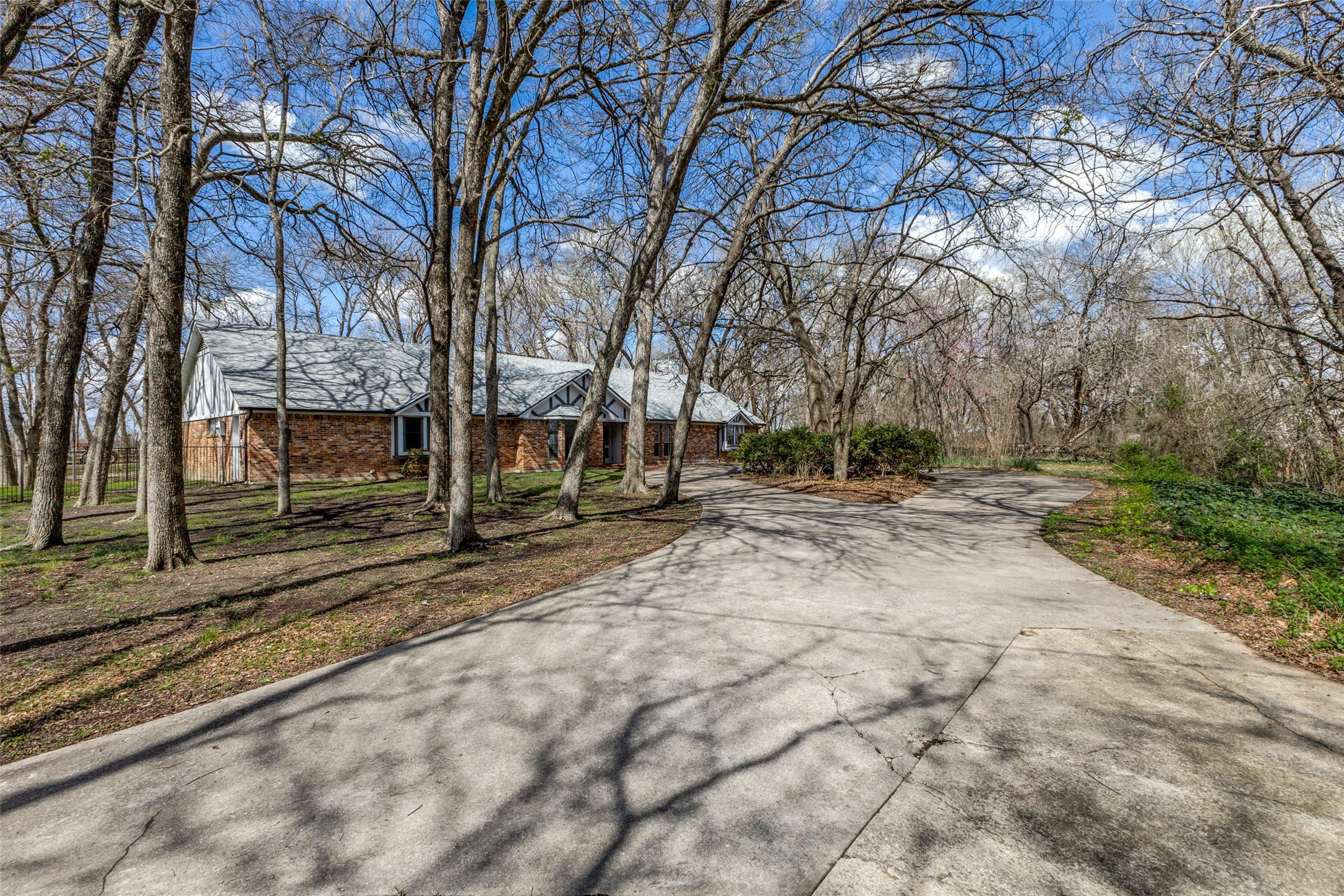 7585 County Road 202 Mckinney TX 75071