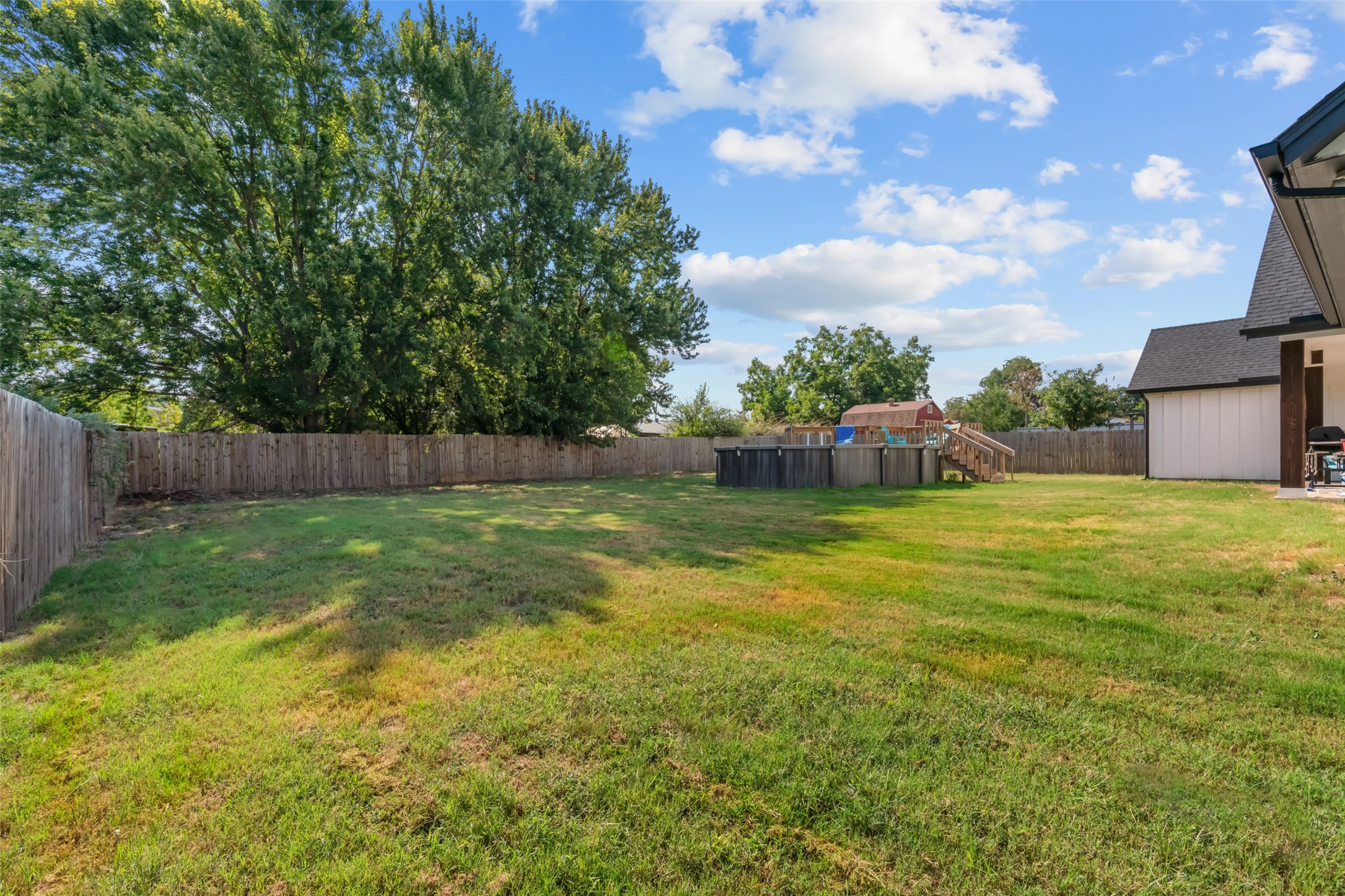 325 Berryhill Drive Springtown TX 76082
