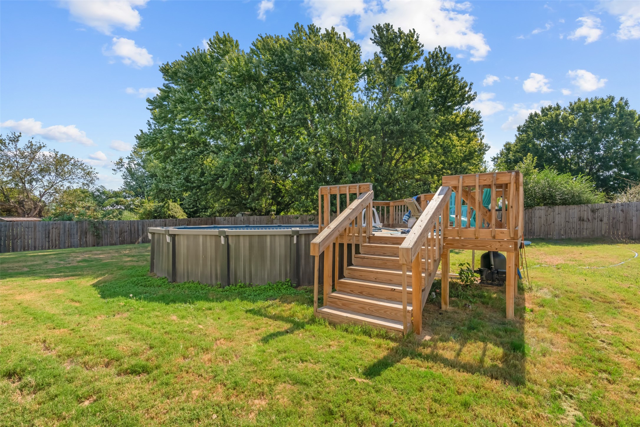 325 Berryhill Drive Springtown TX 76082