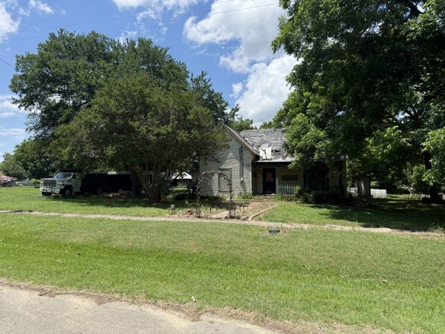 401 Paris Street Pecan Gap TX 75469
