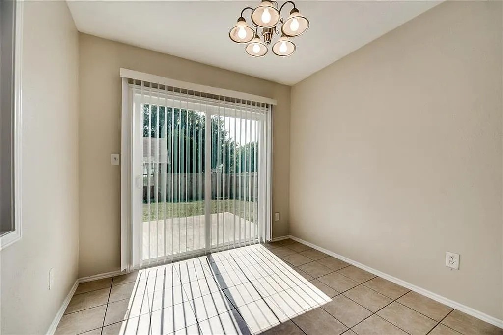 4911 Hibiscus Drive Arlington TX 76018