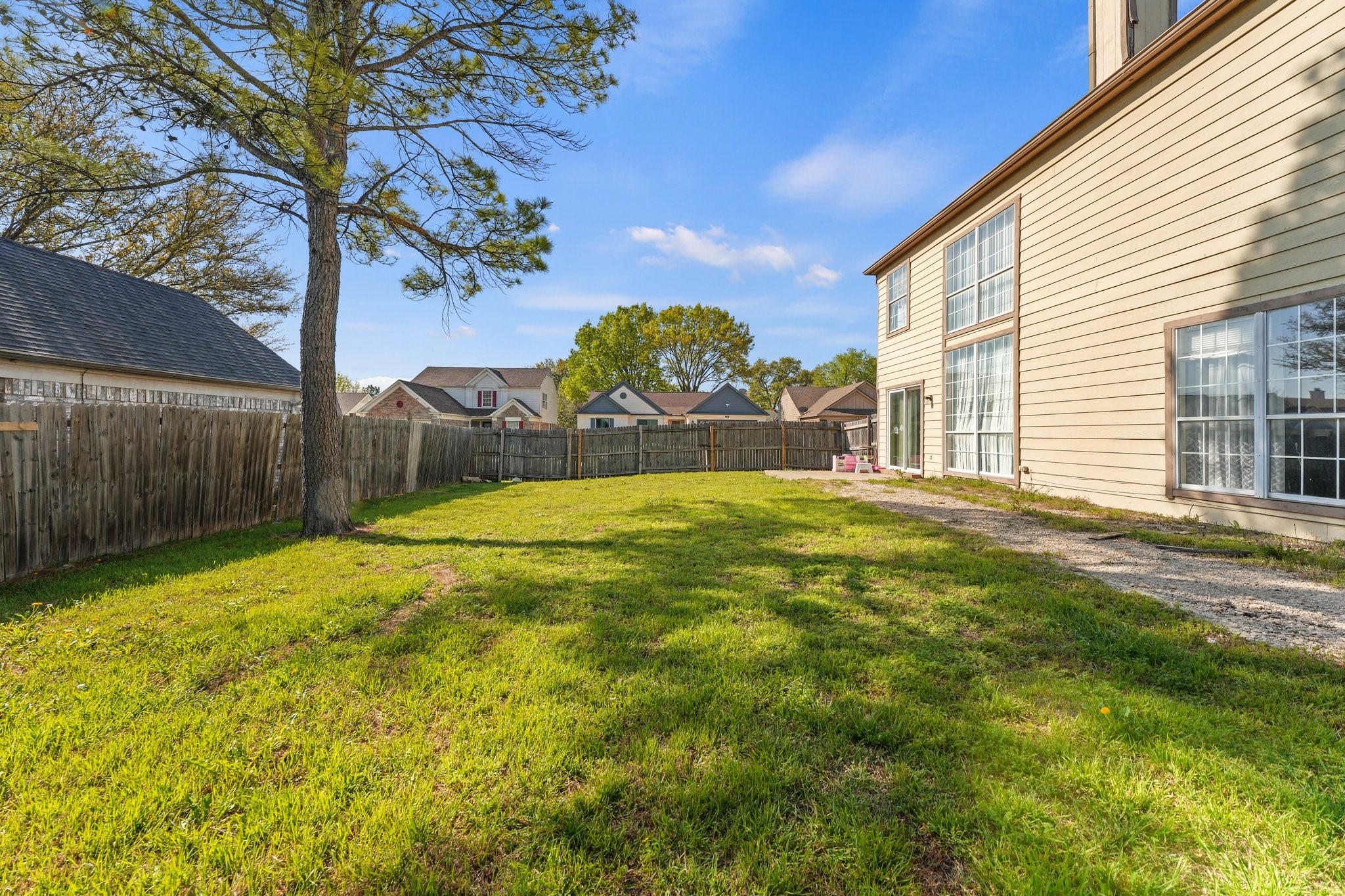 4911 Hibiscus Drive Arlington TX 76018