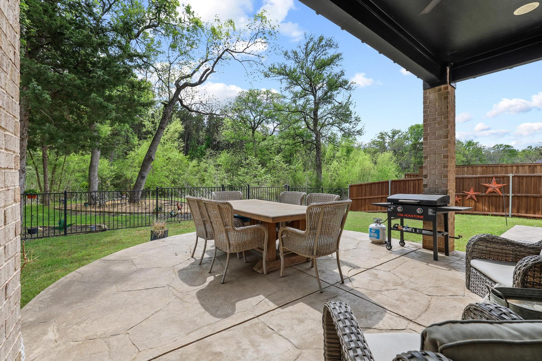 57 Lone Oak Boulevard Pottsboro TX 75076