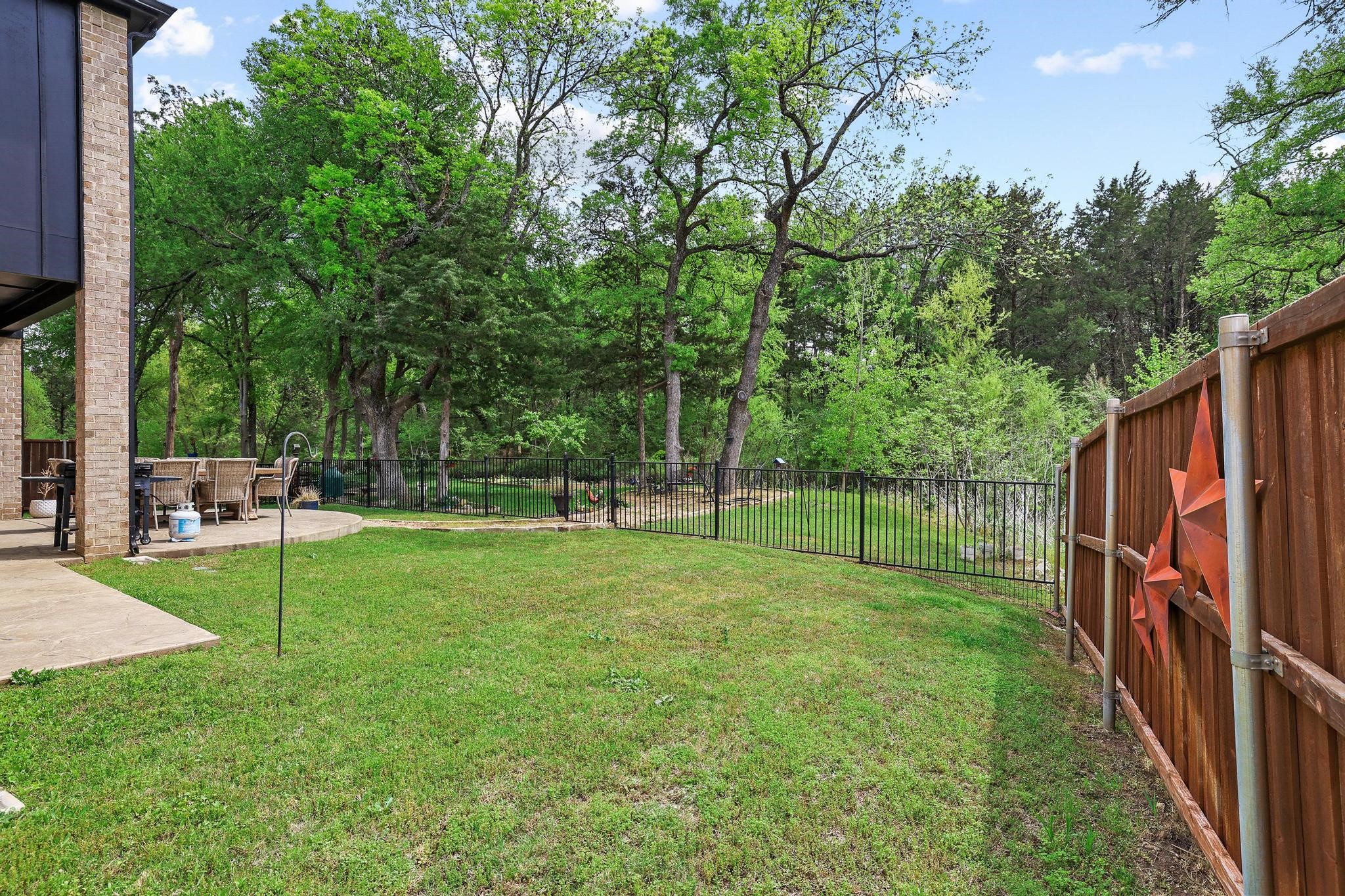 57 Lone Oak Boulevard Pottsboro TX 75076