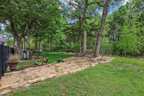 57 Lone Oak Boulevard Pottsboro TX 75076