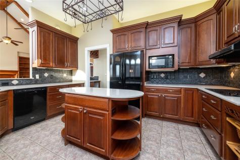 270 Stone Mountain Road Cresson TX 76035