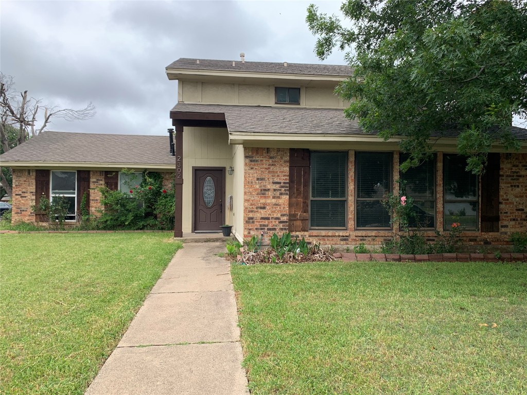 2302 Brookdale Drive Garland TX 75040