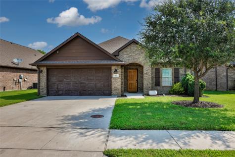 1813 Bersand Avenue Gainesville TX 76240