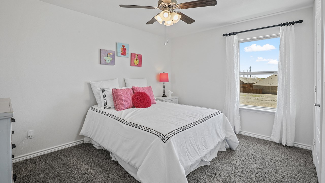 7085 Bison Creek Lane Garland TX 75043