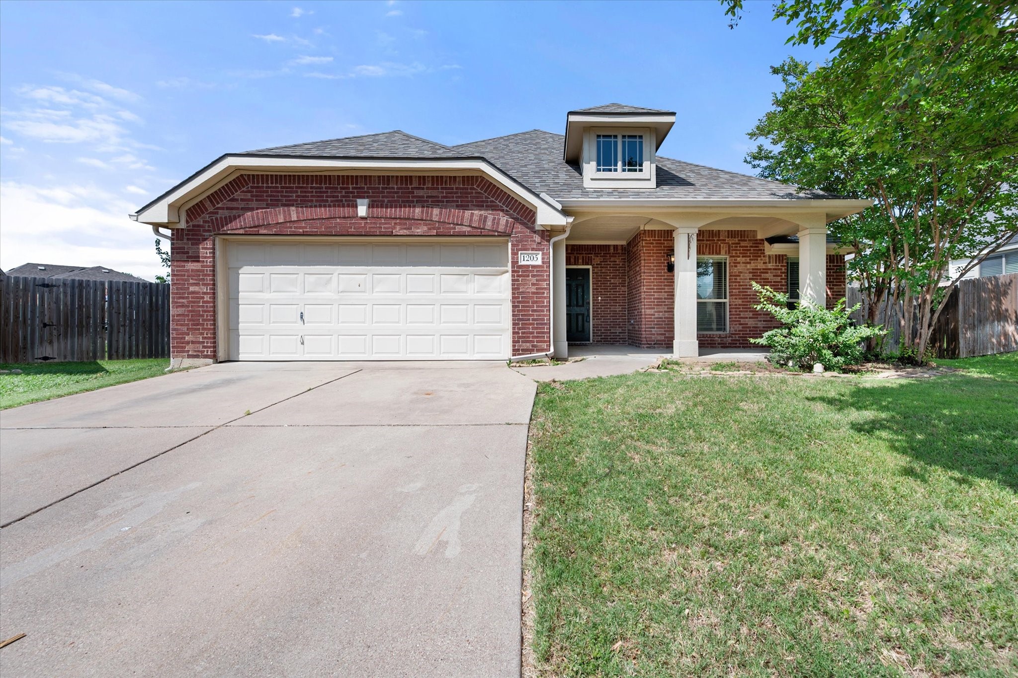 1205 Rosa Lane Mansfield TX 76063