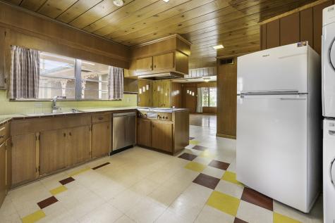 2000 Standifer Street Fort Worth TX 76164