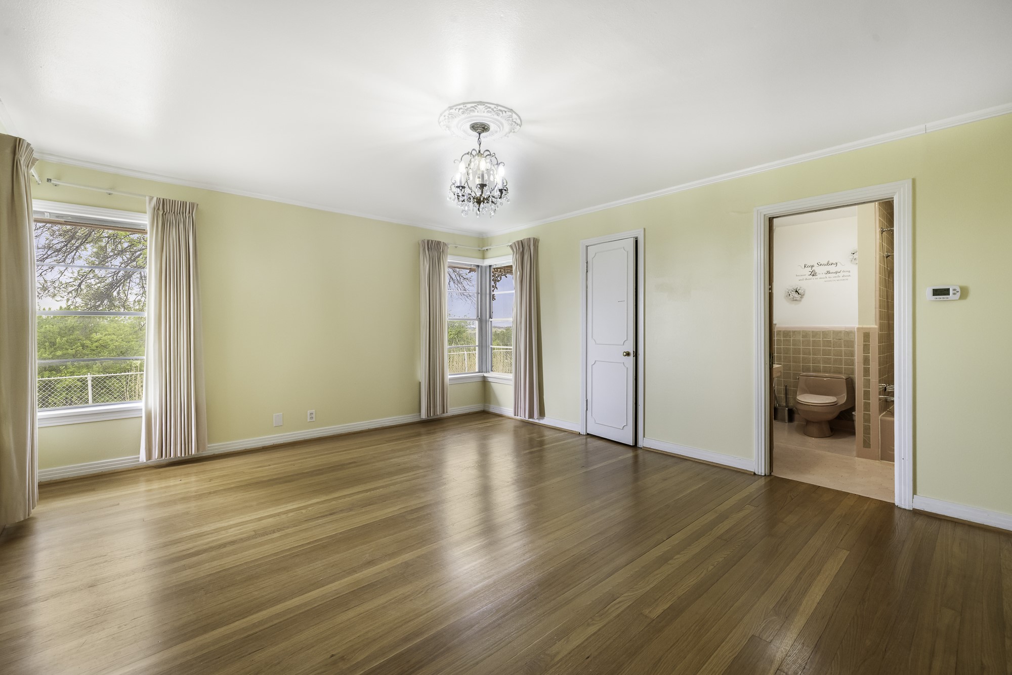 2000 Standifer Street Fort Worth TX 76164