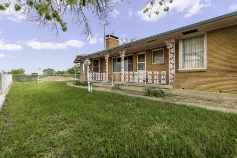2000 Standifer Street Fort Worth TX 76164
