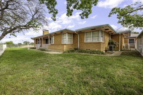 2000 Standifer Street Fort Worth TX 76164