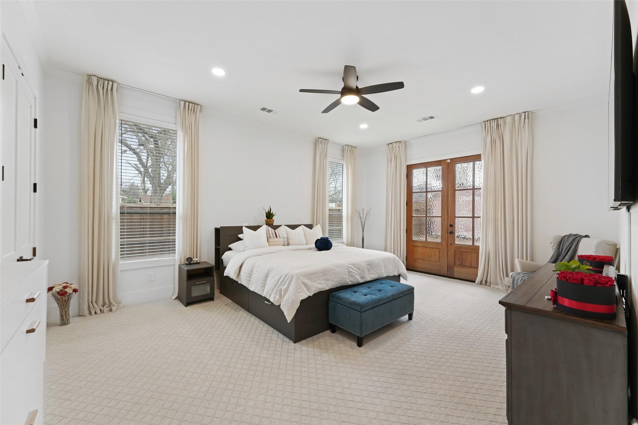 4706 Victor Street Dallas TX 75246