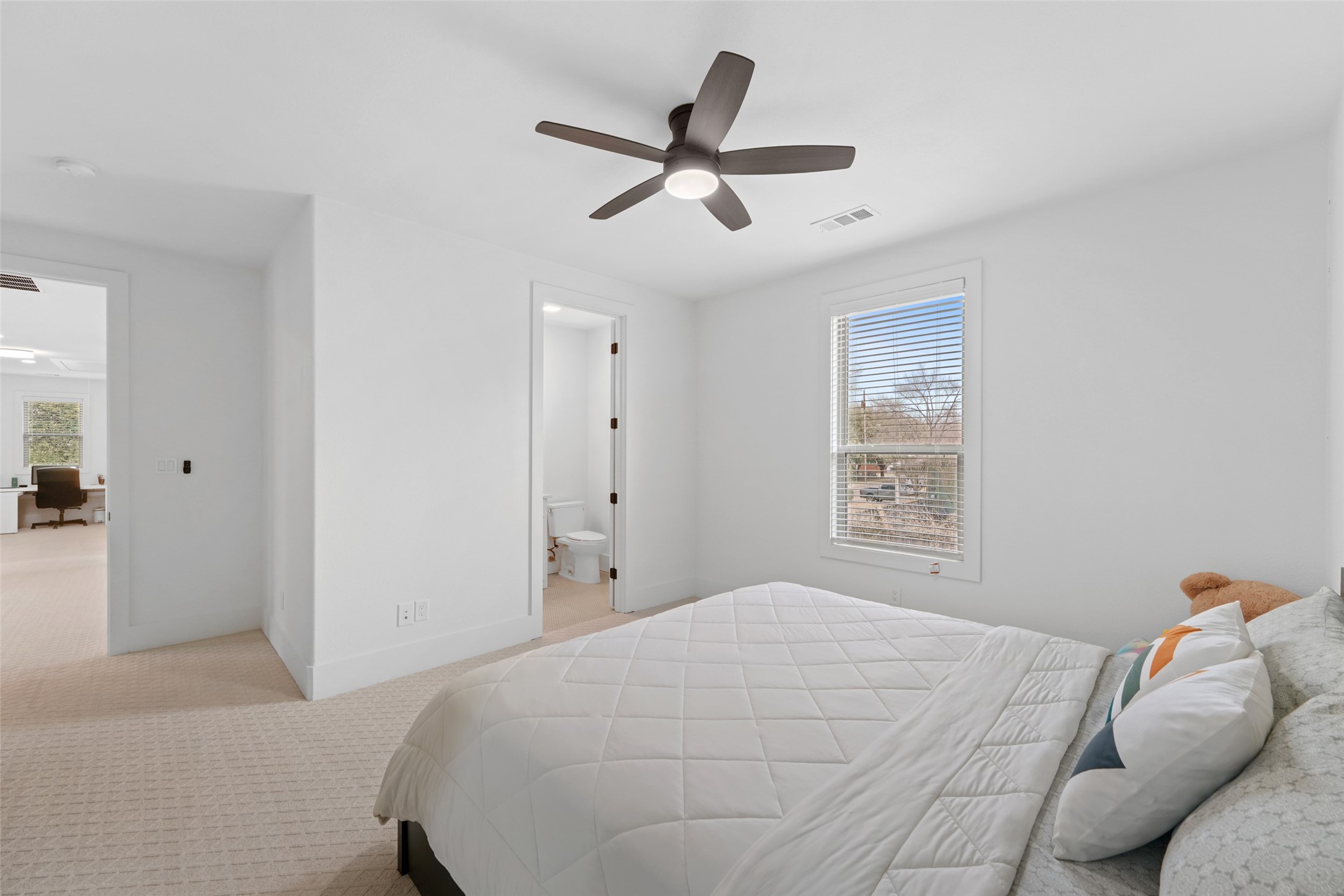 4706 Victor Street Dallas TX 75246