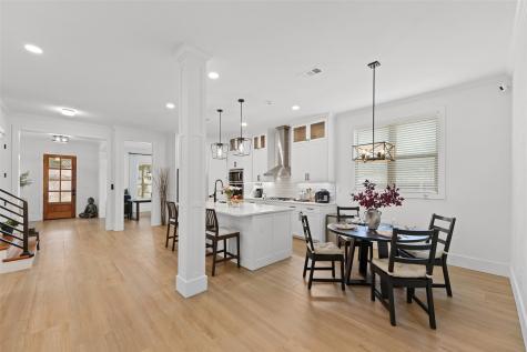 4706 Victor Street Dallas TX 75246