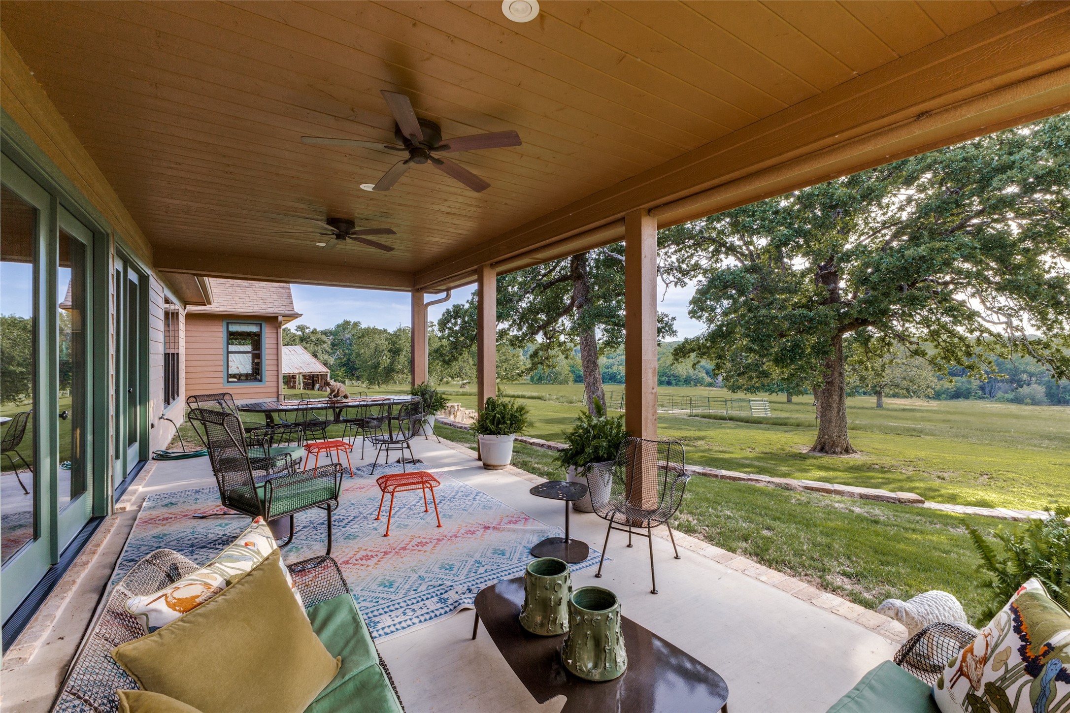 1955 County Road 2980 Windom TX 75492