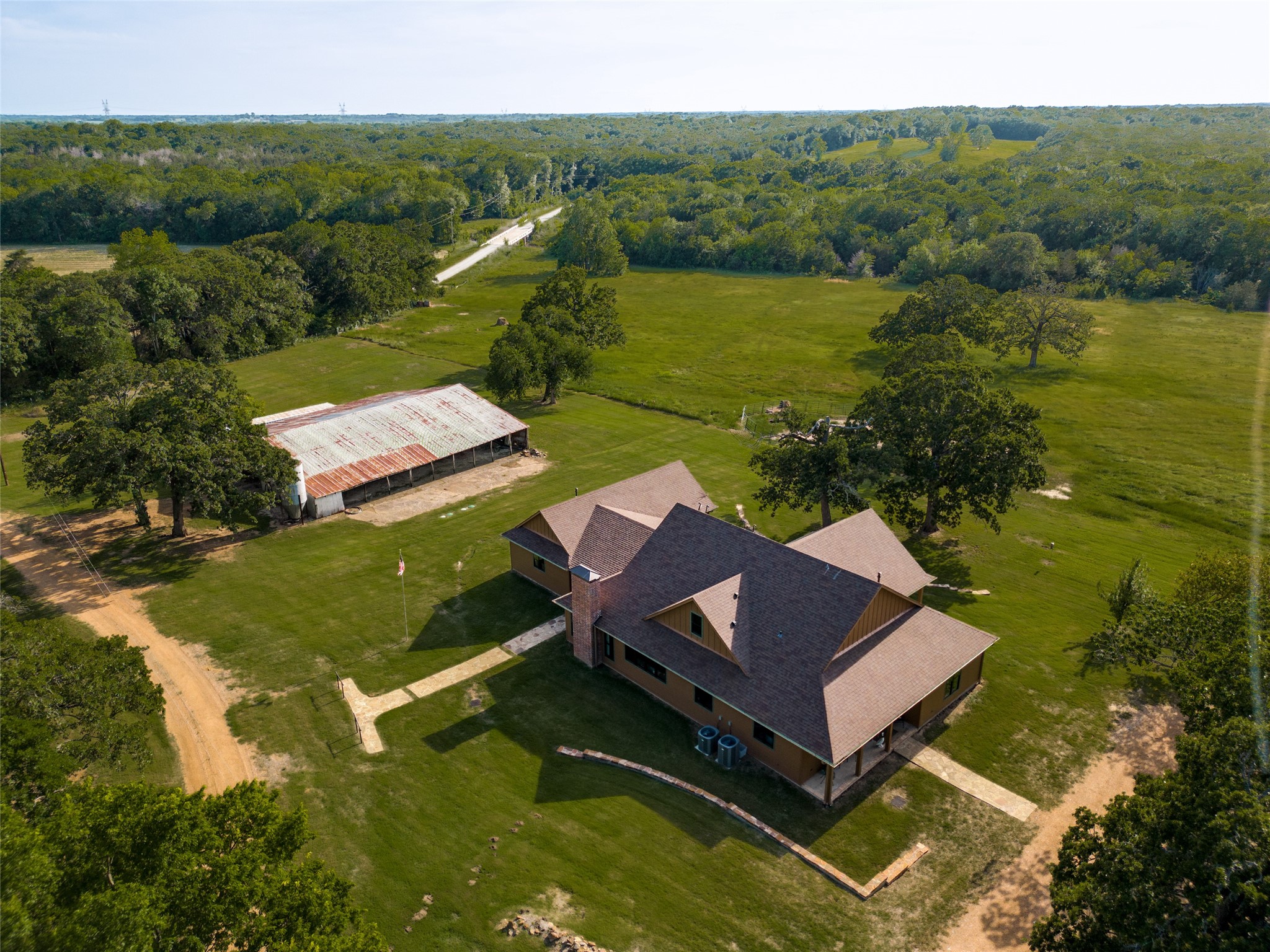 1955 County Road 2980 Windom TX 75492