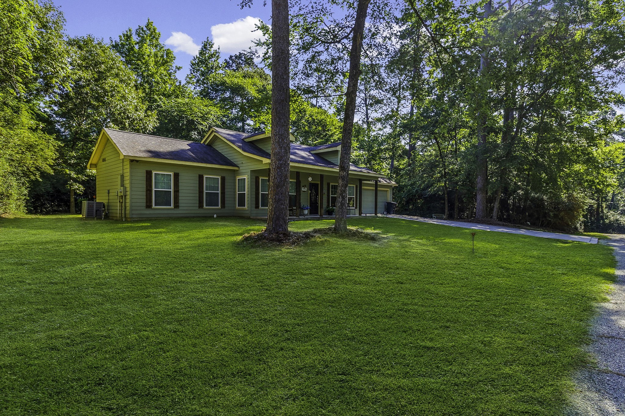 27 Lakewood Trinity TX 75862