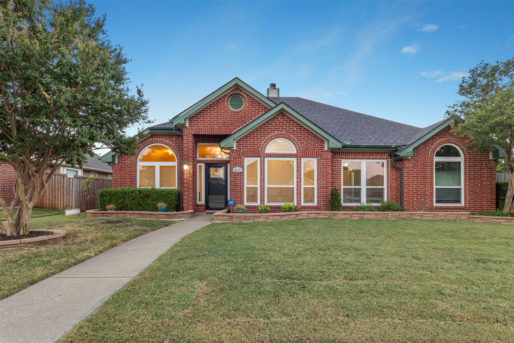 6617 Stamps Street Rowlett TX 75089