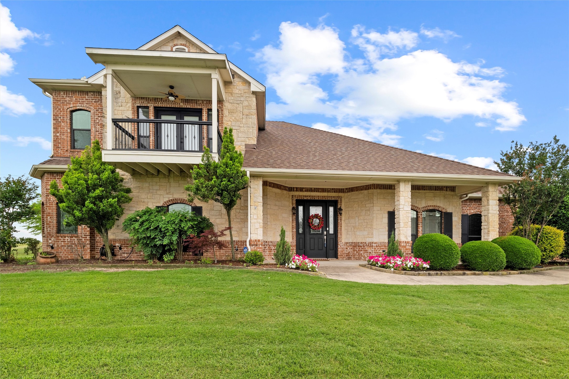 102 Hunter Pass Cove Waxahachie TX 75165