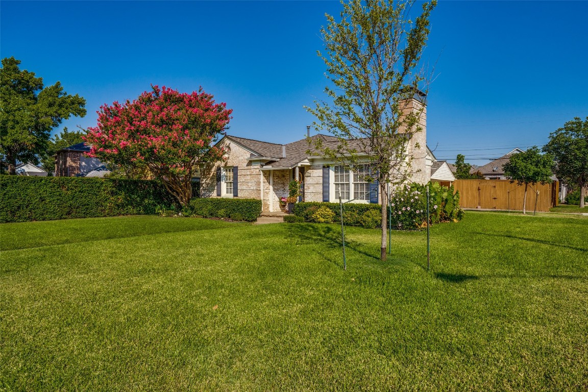 3627 S Versailles Avenue Dallas TX 75209