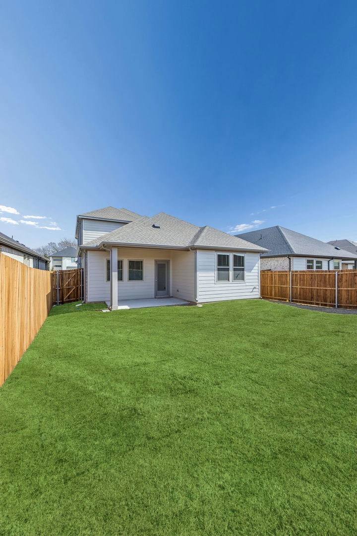 8360 Kingfisher Road Aubrey TX 76227